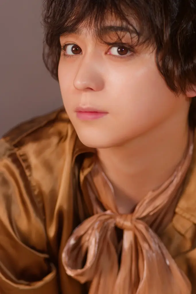 佐奈宏紀、1st写真集『夢中』が発売決定！「僕の頭の中の世界を表現したような写真集」発売記念イベントも 画像 2