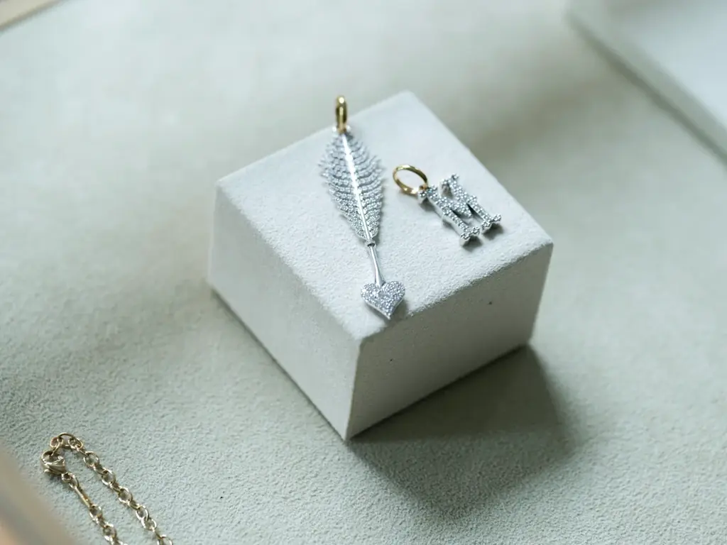 【MIZUKI】ブランド設立30周年を記念して新ライン＜XVIII＞を発表！4月29日(水)より、ロンハーマン六本木店内MIZUKIショップインショップで販売スタート 画像 2