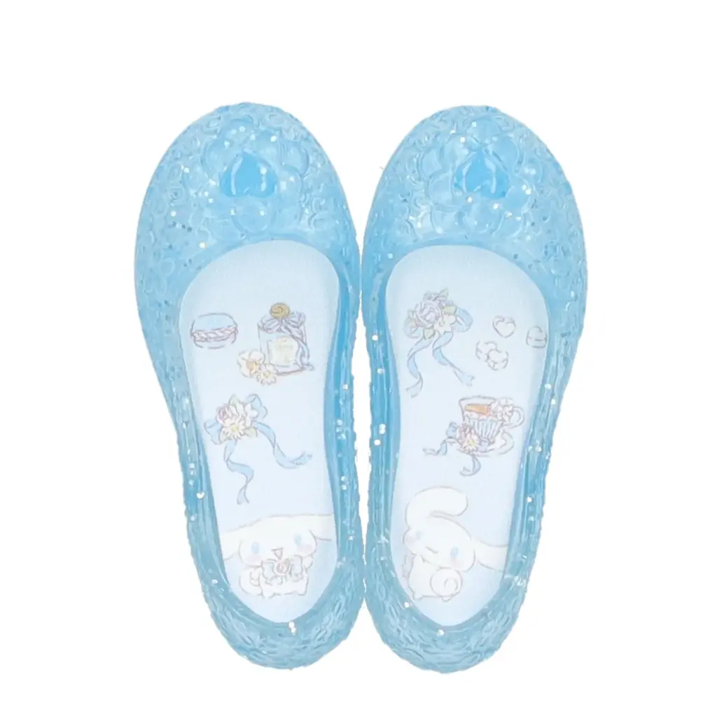 幼少期に憧れた気持ちを思い出す、サンリオキャラクターズデザインのミニチュアサイズのキッズサンダルが、2026年4月下旬より順次全国のカプセルトイ自販機に登場！ 画像 5