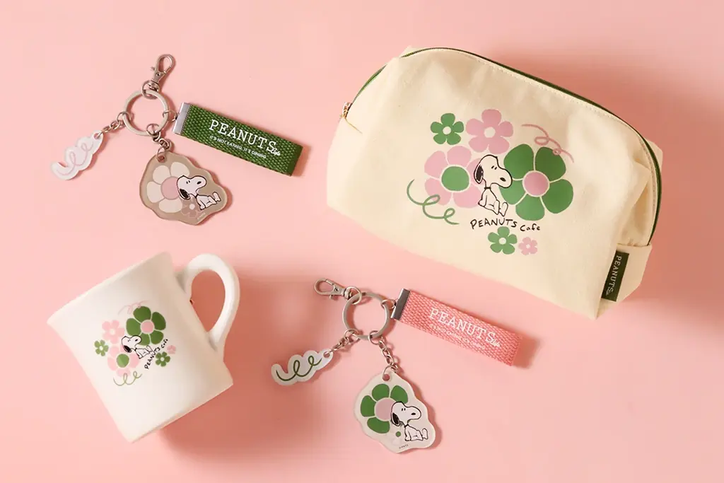 PEANUTS Cafe｜【数量限定】“母の日”やギフトにもおすすめ◎4月22日(水)よりスヌーピーのアソートポーチが登場！ 画像 4