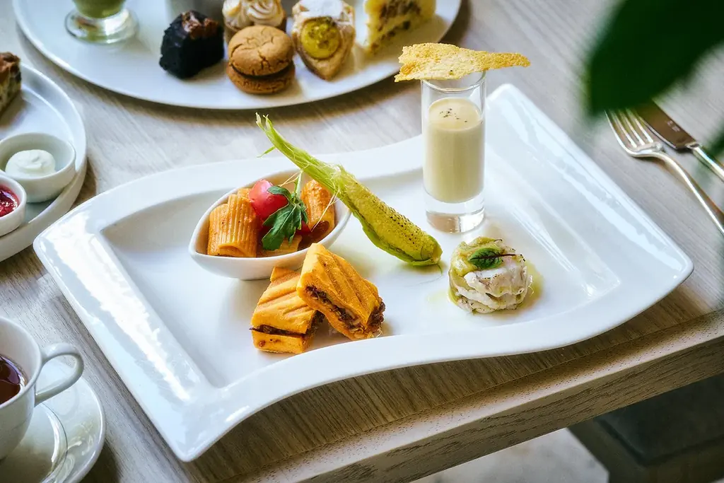 【ホテルオークラ東京ベイ】イタリアンドルチェを堪能するアフタヌーンティーを5月に提供 画像 4