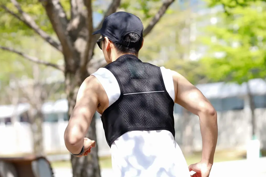 もう夏に足を止めない。心拍を安定させ、理想の練習量を維持する一着 画像 17