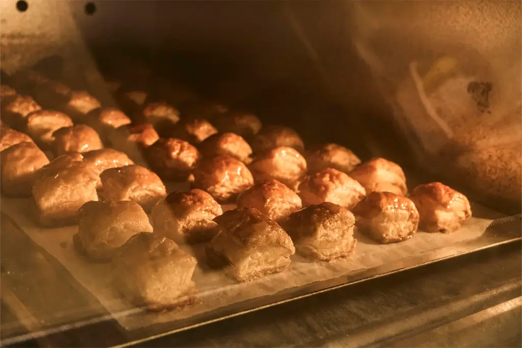 【新作！】アールグレイ専門店が作る、キャラメリセ＆バター香るザクザク食感を楽しむ「生カスタードパイ」を伊勢丹立川店「日本のおいしいもの展」にて期間限定販売！ 画像 3