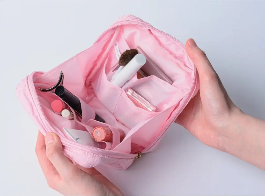 平成人気で再ブーム中★『サン宝石ほっぺちゃん® SPECIAL BOOK 』4/22発売！特別付録はキルティングポーチ＆前髪クリップ♪ 画像 3