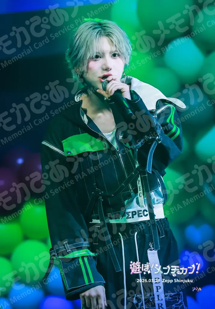 メンズアイドル『双極スペクトラム』のライブフォトがセブン‐イレブンのマルチコピー機に登場　メモカぴあにて販売開始！ 画像 3