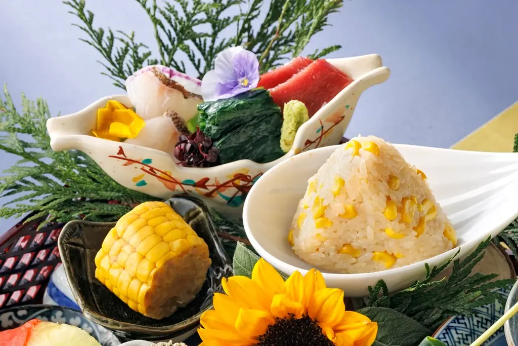 札幌のホテルで味わう、夏の食材・色合い・香りで彩られた甘味の箱庭。備長炭の七輪で炙って楽しむ、体験型の和のアフタヌーンティーを5月23日より提供開始！ 画像 4