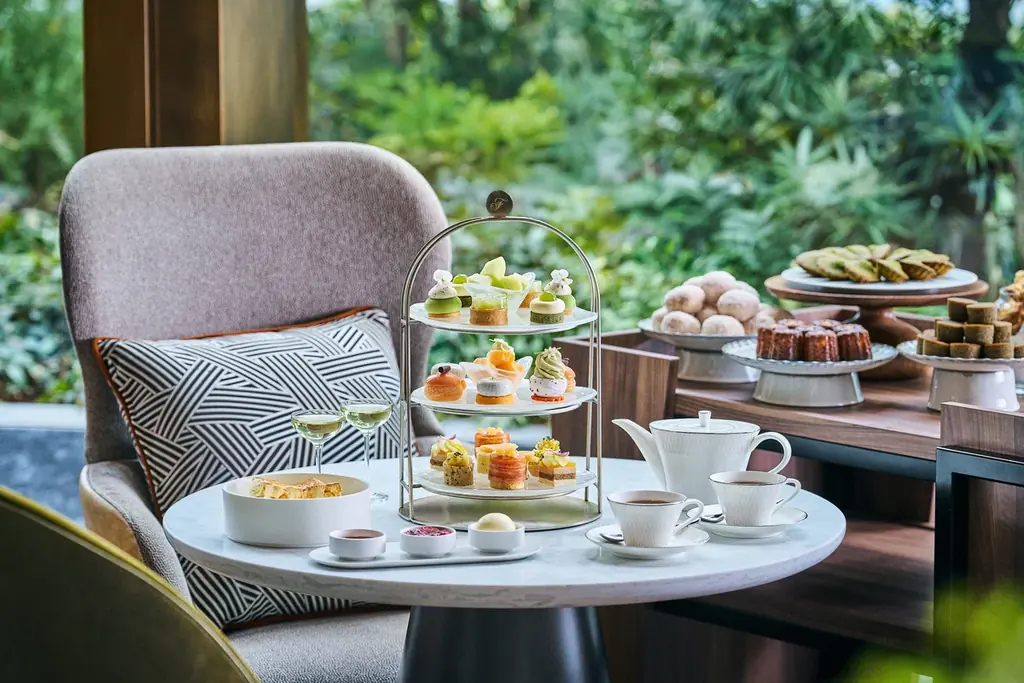 4月27日開始　フェアモント東京のメロン×日本茶ティー