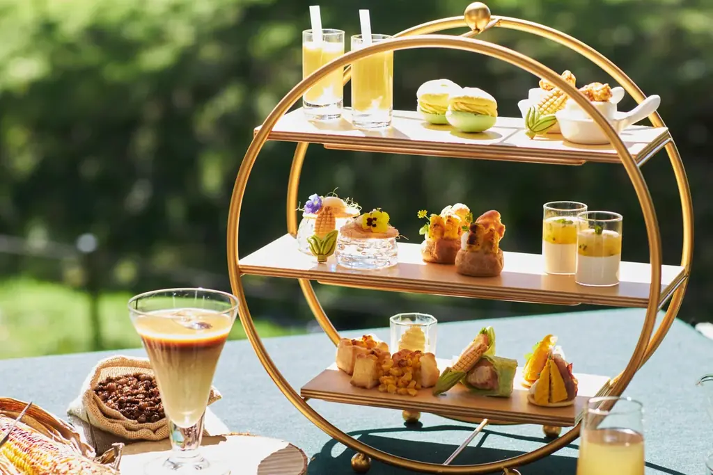 【トマム】北海道が生産量日本一を誇るとうきびが主役に！夏の旬を味わい尽くす「とうきびアフタヌーンティー」初開催 画像 2