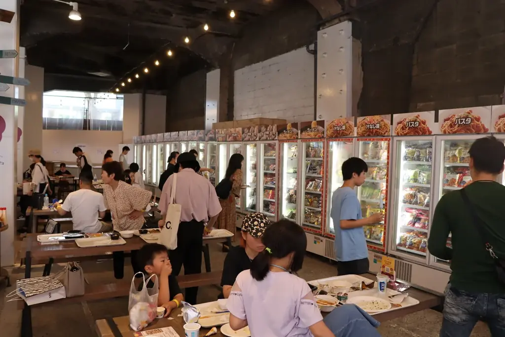 【岩手・盛岡】東北初上陸！店内の冷凍食品・アイスが90分間食べ放題のイベント「チン！するレストランinユニバース盛岡みたけ店」開催！ 画像 3