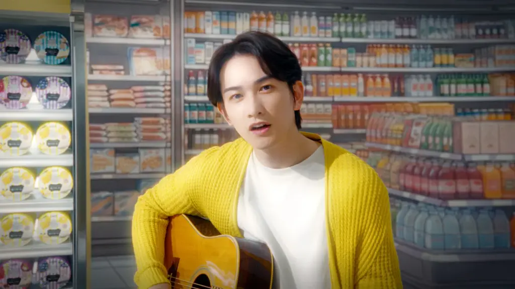 町田啓太さんがギターと歌の弾き語りに人生初挑戦！　QBBチーズデザート6P 新TV-CM 4月18日（土）より全国放送開始！ 画像 7