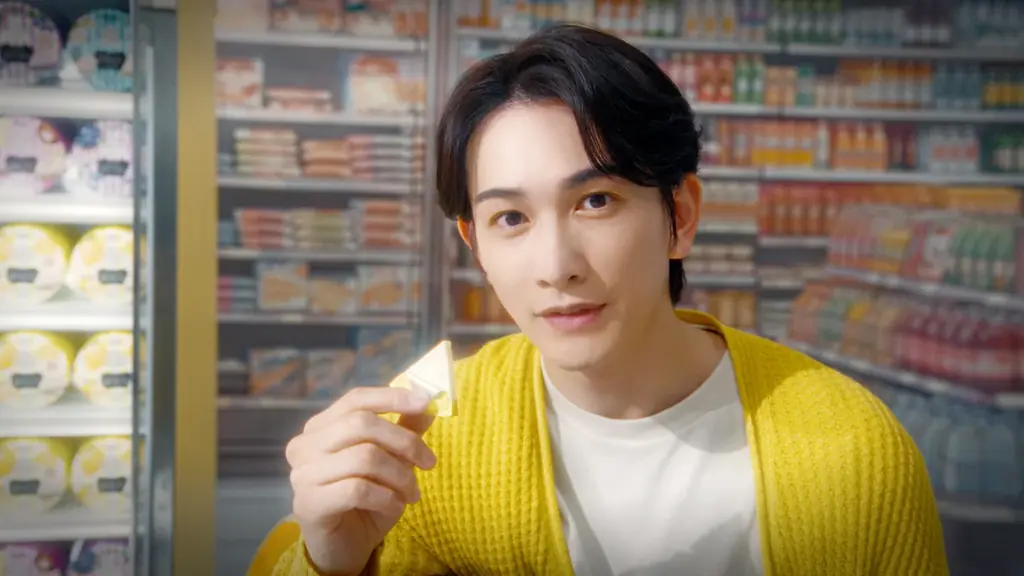 町田啓太さんがギターと歌の弾き語りに人生初挑戦！　QBBチーズデザート6P 新TV-CM 4月18日（土）より全国放送開始！ 画像 8