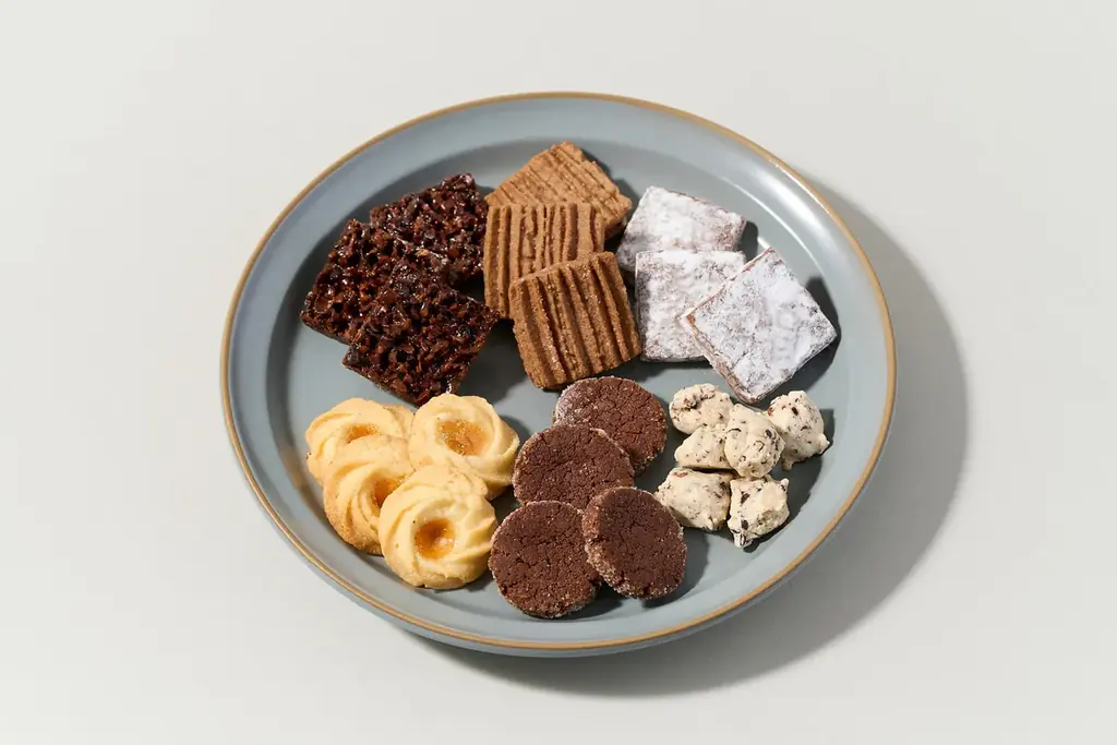 Minimal、最短1分で完売の“幻のクッキー缶”が期間限定で増産決定。チョコレート専門店だからこそ実現した、カカオを丸ごと味わい尽くす、多彩な6種のクッキー缶。 画像 3