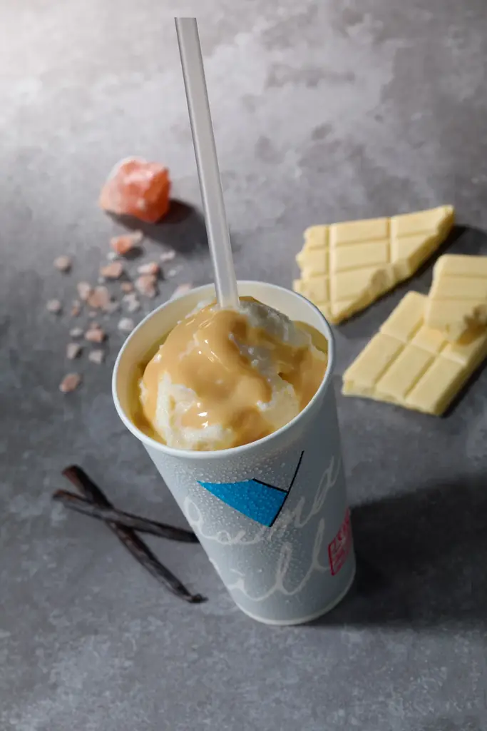 横浜バニラ、「塩バニラシェイク」が待望の復刻！横浜高島屋ベーカリースクエアにて期間限定販売！ 画像 2