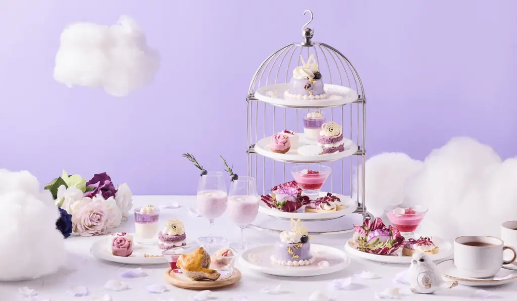 【voco大阪セントラル】5月9日より、バラが香る雲の上の世界へ誘う「クラウド・ローズ アフタヌーンティー ～春のライラック・タイム～」が登場 画像 1