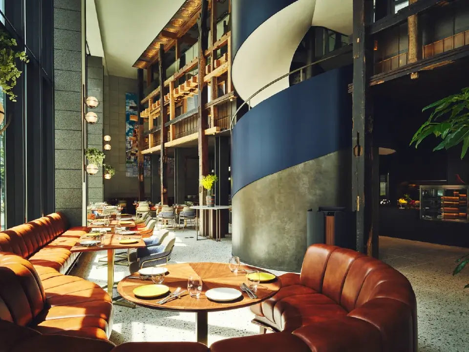 【voco大阪セントラル】5月9日より、バラが香る雲の上の世界へ誘う「クラウド・ローズ アフタヌーンティー ～春のライラック・タイム～」が登場 画像 12