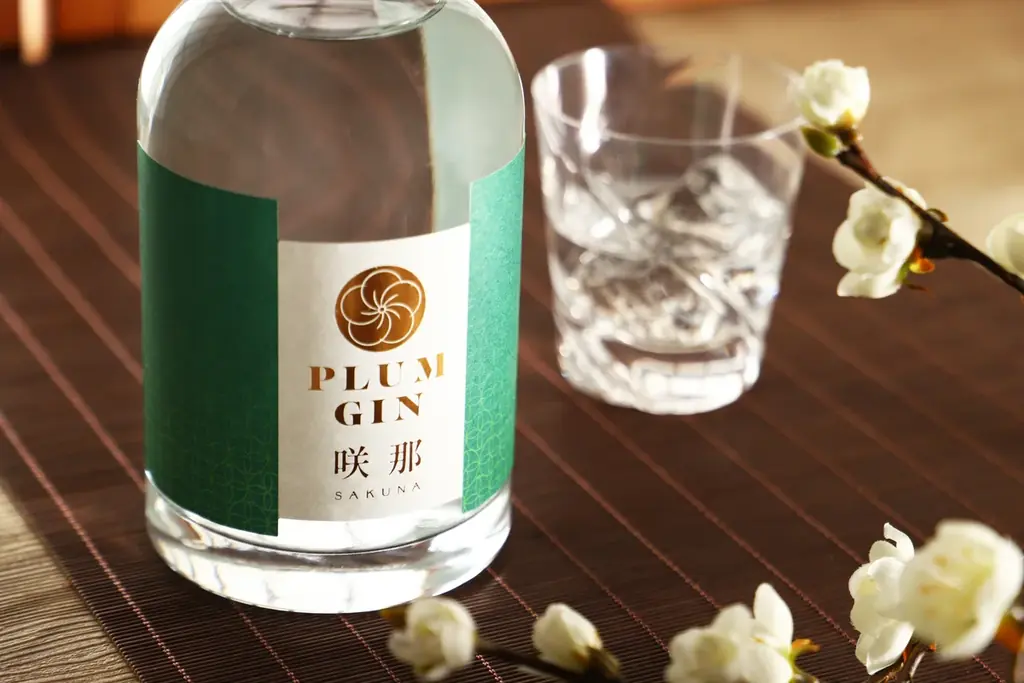 完熟南高梅が華やかに香るジン「PLUM GIN 咲那 -sakuna-」が販売開始 画像 2