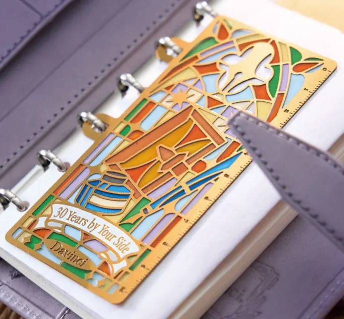 『Davinci』ブランド30周年記念／第2弾／システム手帳「Roroma Classic（ロロマクラシック）ジュエルコレクション&ステンドルーラー」と関連リフィルを5 月下旬に発売 画像 3