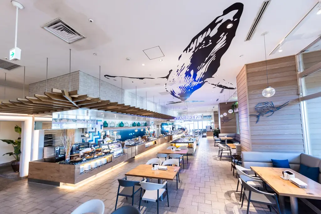 ルネッサンス リゾート オキナワ【こどもの日・母の日・父の日】海を望むレストランでランチブッフェイベント開催 画像 4