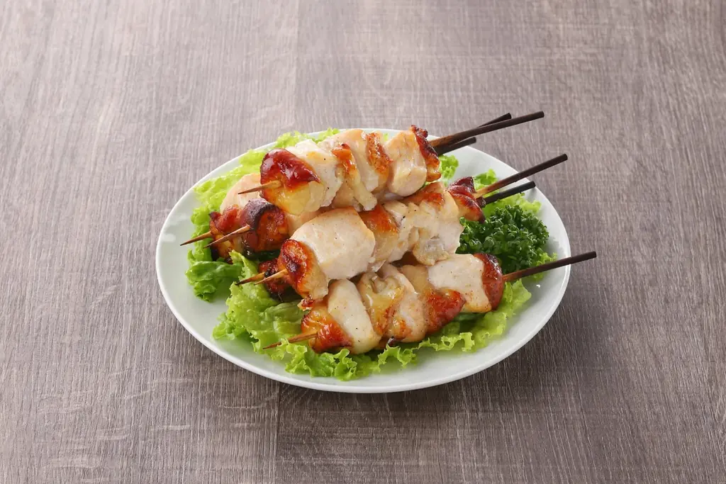 【山口県として初出店！】岡山発串焼きローストチキン、テイクアウト専門店『鳥周』が令和8年4月21日(火)に山口県防府市新田で『鳥周 防府新田店』をオープン！ 画像 3