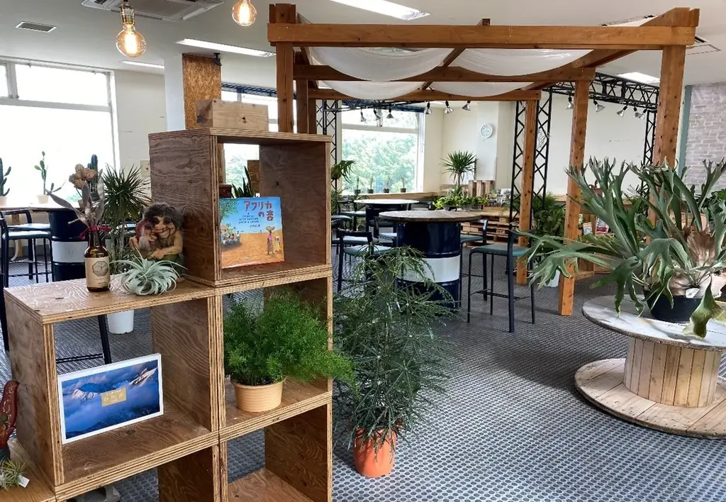 【地元再発見】GWは「近場」で感動体験。100万株のスイセンが咲き誇る「ノルンみなかみフラワーガーデン」が開園。愛犬との空中散歩や宝石探しが楽しめる「山遊び」の新定番。 画像 7