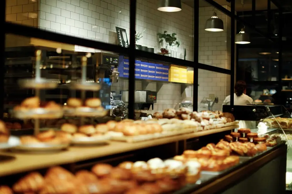 【RACINES DONUT】母の日に贈る花のようなドーナツ「フルールドーナツ」4種を発売。華やかな見た目とやさしい味わいの限定商品 画像 8