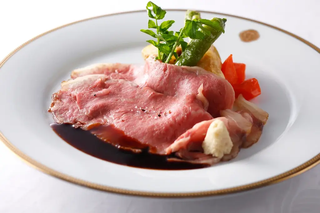 「資生堂パーラー 銀座本店レストラン」爽やかな風薫る5月、旬の味わいあふれる限定メニューを展開 画像 3