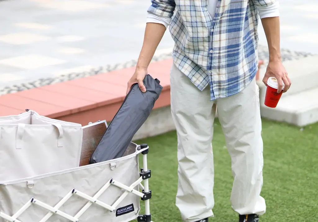 【昨年わずか1ヶ月で完売！】お出かけシーズンの「腰やお尻が痛い…」を解決する救世主！空気でふくらむ極上の特等席 画像 10