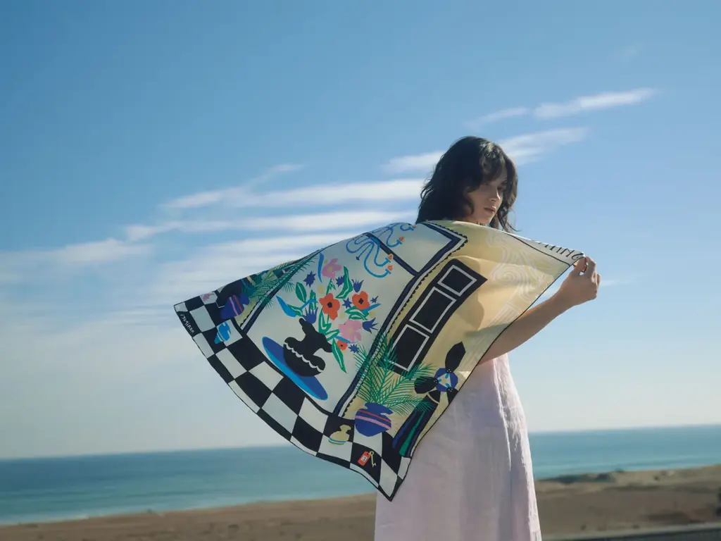 【マニプリ】阪急うめだ本店で初のポップアップイベントを4月22日(水)〜4月27日（月）に開催。GWのおでかけ計画に役立つ、マニプリのスカーフ使いをご提案いたします。 画像 3