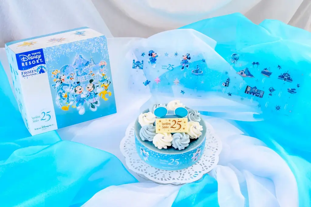 東京ディズニーシー(R)25周年“スパークリング・ジュビリー”開催中！東京ディズニーシーの8つのテーマポートの魅力や25年間の歴史がつまったグッズが5月25日（月）に新登場！ 画像 11