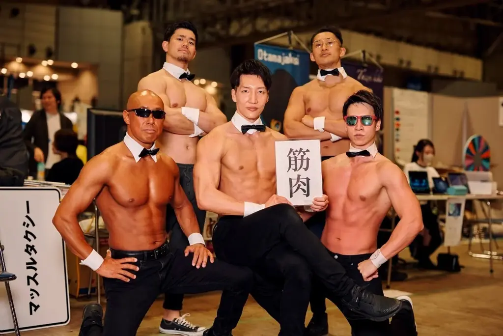 【ニコニコ超会議2026】SNSで話題の「マッスルタクシー」が幕張メッセに登場！最大筋力で盛り上げる『筋肉企画』は全国のお祭り・イベントでも対応可能 画像 14