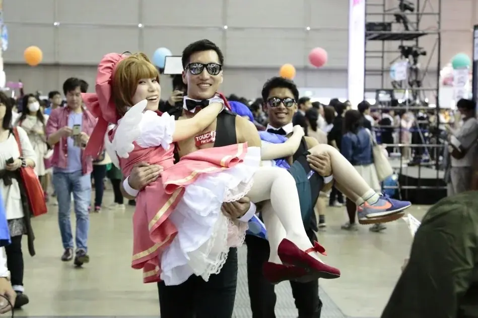 【ニコニコ超会議2026】SNSで話題の「マッスルタクシー」が幕張メッセに登場！最大筋力で盛り上げる『筋肉企画』は全国のお祭り・イベントでも対応可能 画像 3