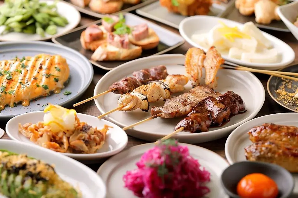 焼鳥ダイニング「コッコちゃん」が大胆リニューアル！エリア限定３店舗だけで「カジュアル・洋風」スタイルへ一新。4月22日からオシャレで身近でカジュアルな洋風ラインナップが登場。 画像 2