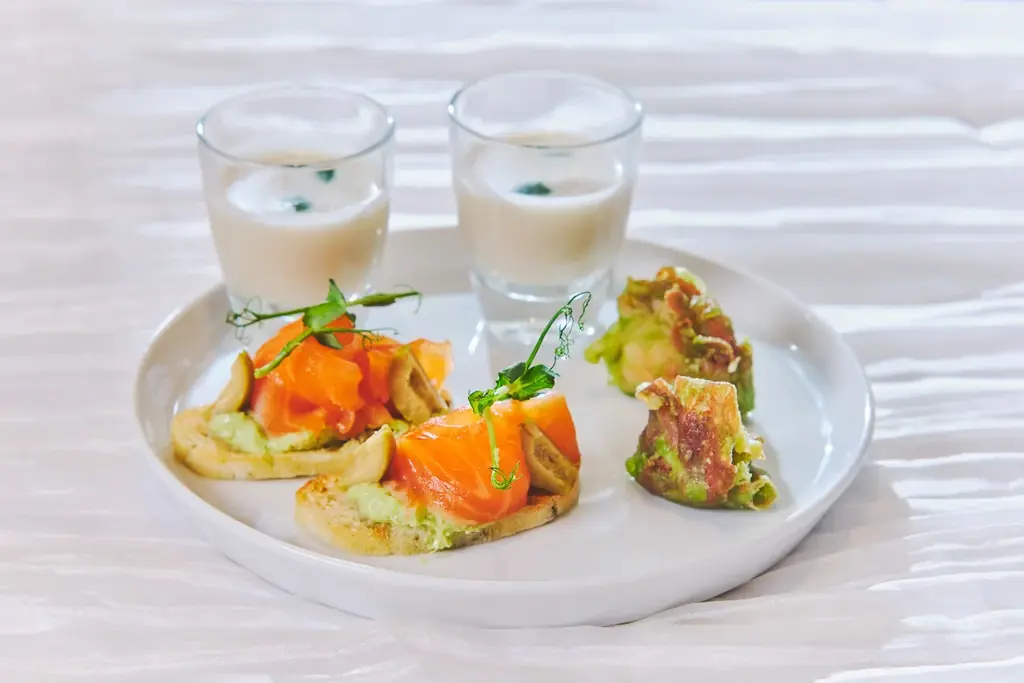 いちごと抹茶の甘美なマリアージュに心躍る！新緑の季節を楽しむスイーツコレクション『初夏のいちごと抹茶アフタヌーンティー』全国4都市で期間限定販売 画像 6