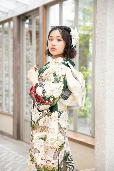 5月2日開催｜BRANDNEWoMANの振袖大展示会