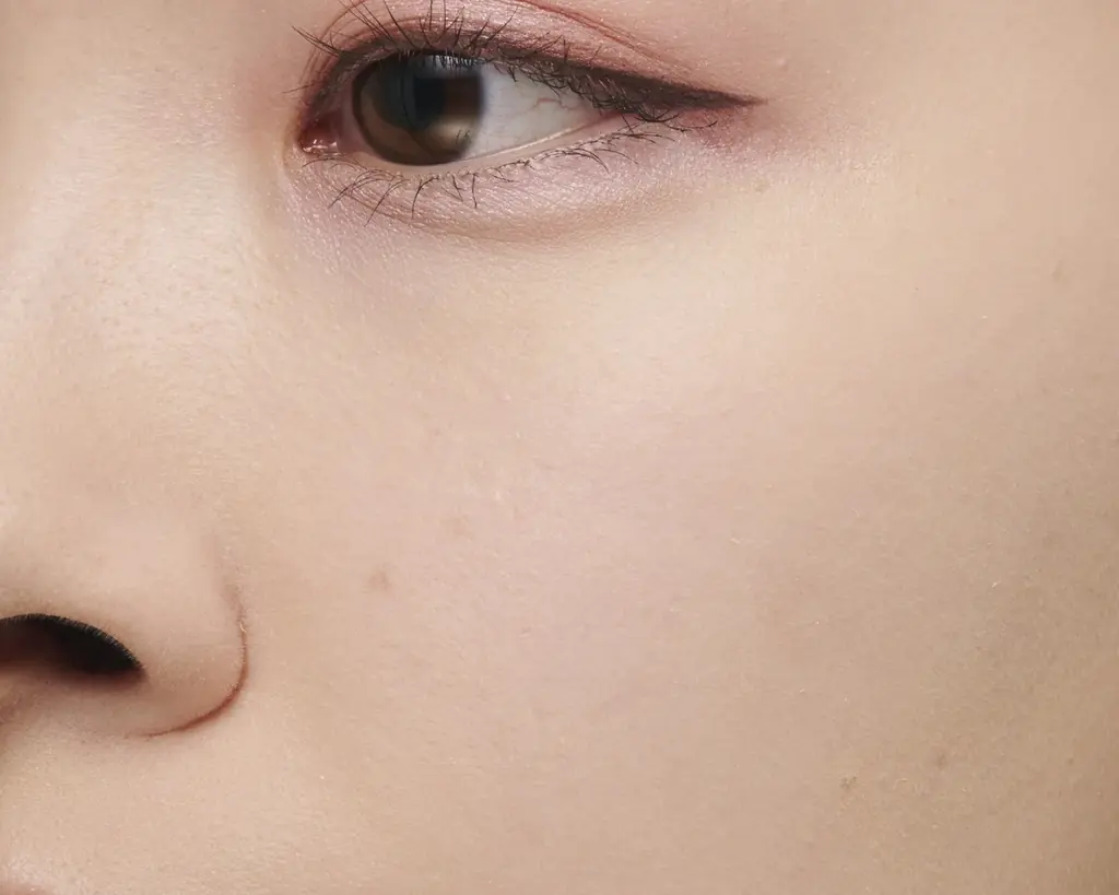 【キャンメイク】崩れにくい&テカリ防止の透明感セッティングパウダーが新登場！「マーメイドスキンジェルUV」新タイプ、「クリーミータッチライナー シアー」新色も2026年4月下旬より先行発売 画像 6