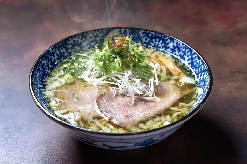 「スシロー×食べログ」全国名店監修シリーズ！大阪・高槻で愛され続ける人気店“中村商店 高槻本店”監修「香味清湯 塩らーめん」が登場！ 画像 5