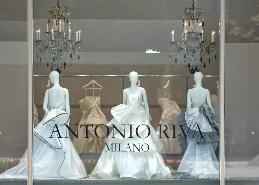世界中の花嫁を魅了する「ANTONIO RIVA MILANO Atelier Tokyo」から待望のイブニングドレスを発表 画像 7