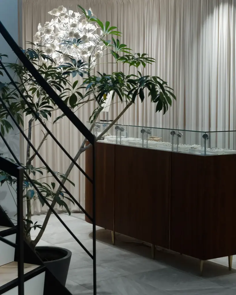 e.m.MARIAGE ブライダルサロンの試着・相談会。花嫁の幸福を願う”something blue”にまつわるサービスも。 画像 4