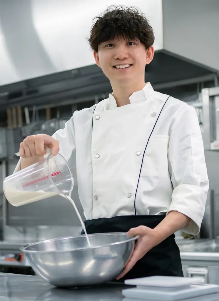 昭和レトロな贅沢。「昔ながらのかため食感」がたまらない！「クラシックプリンパフェ」が登場！ 画像 6