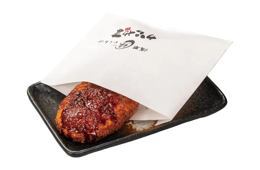 本気の手仕込み。ボリューム満点「豚メンチからあげ盛り」が期間限定でからやまに登場！噛んだ瞬間にあふれるジューシーな肉汁をお楽しみください。 画像 5