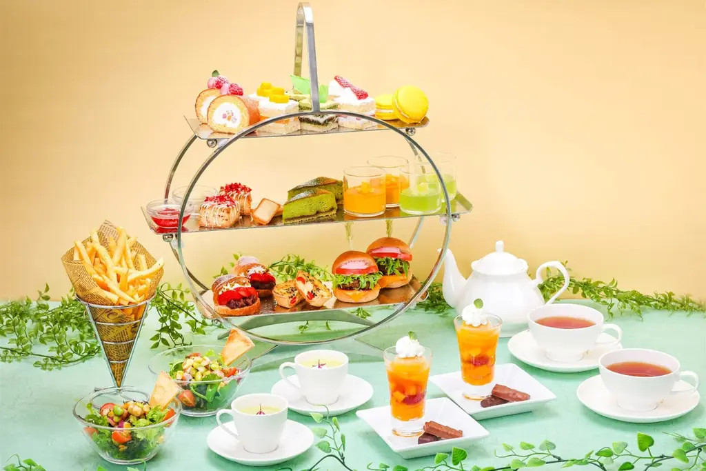 5月7日開始｜いちご＆マンゴー三段アフタヌーンティー