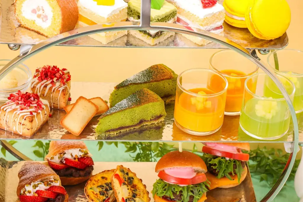 春の「いちご」も初夏の「マンゴー」も！新緑の季節に贈る“いいとこ取り”なご褒美アフタヌーンティー 画像 3