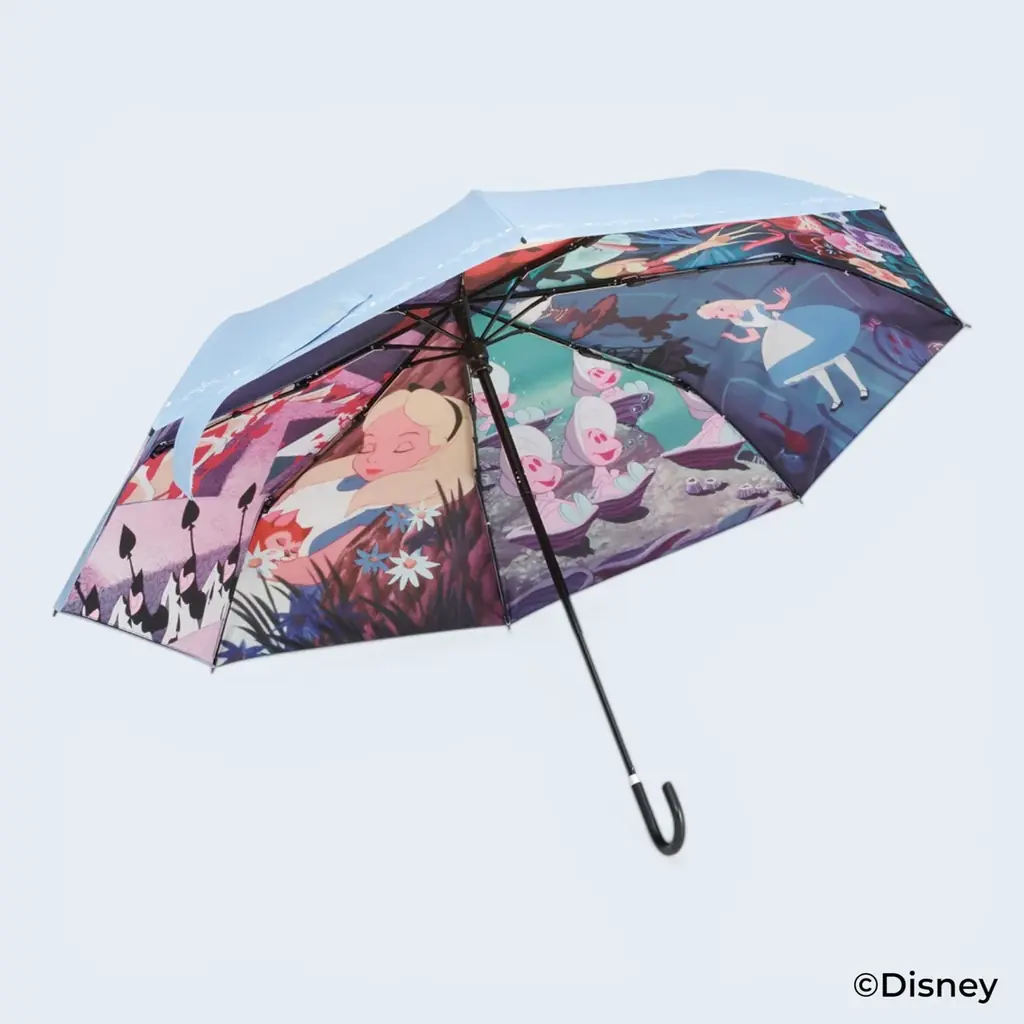 【ディズニー】映画の名シーンが傘の内側に広がる晴雨兼用折りたたみ傘！スケーターよりDisney THE MARKET in 阪急うめだ本店にて先行発売 画像 12