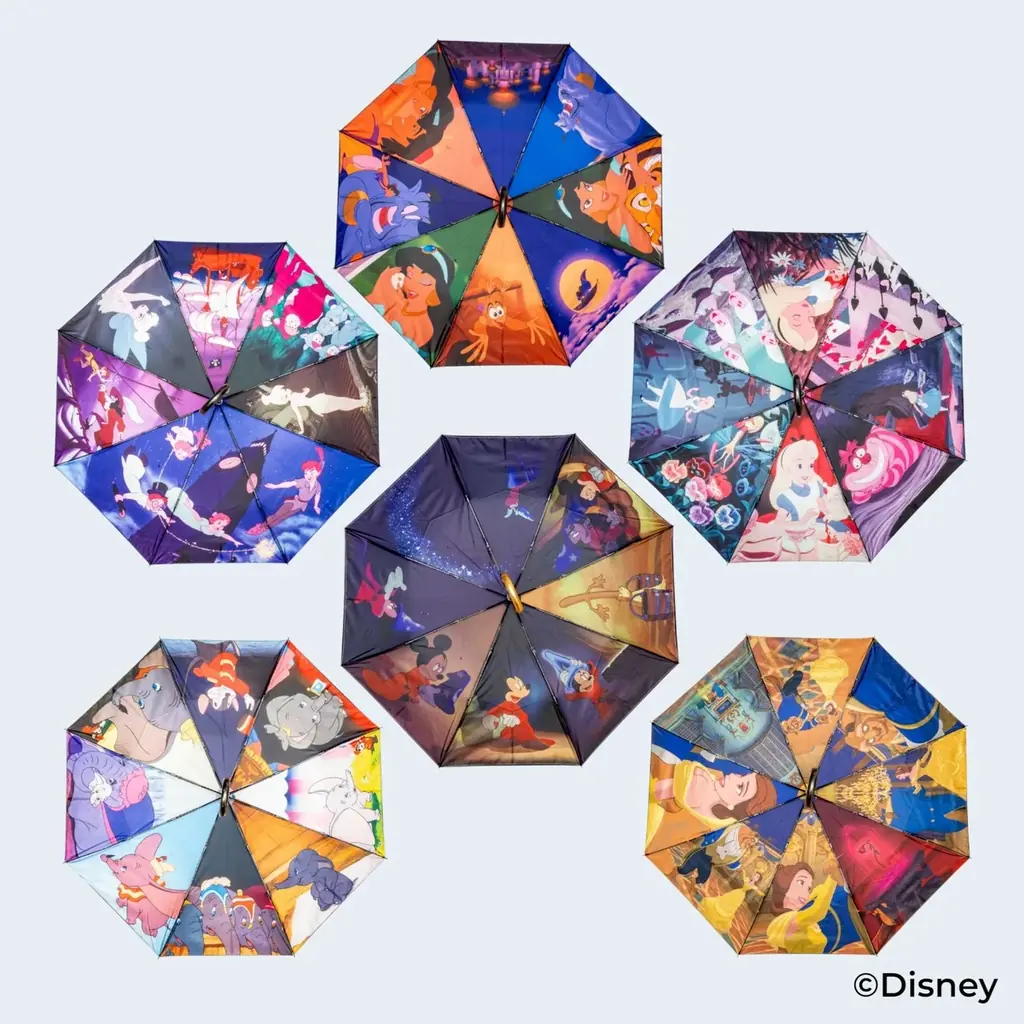 【ディズニー】映画の名シーンが傘の内側に広がる晴雨兼用折りたたみ傘！スケーターよりDisney THE MARKET in 阪急うめだ本店にて先行発売 画像 2