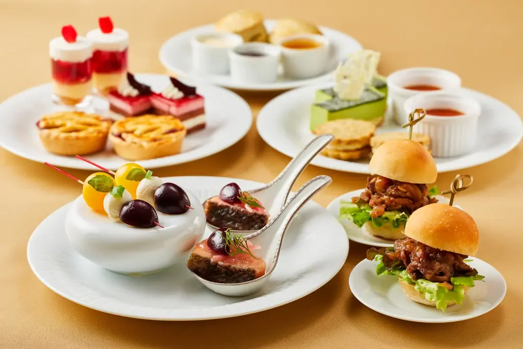 [東京イーストサイド ホテル櫂会]紅茶とチェリーが主役。和と洋が調和する初夏のアフタヌーンティー 画像 4