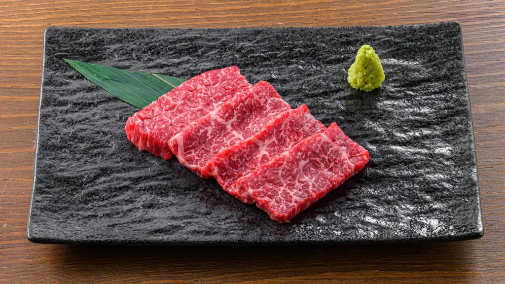 最優秀賞チャンピオン牛を数量限定で提供。焼肉店『牛恋』が4月29日に「肉の日」キャンペーン特別回を実施。毎月29日恒例の120分飲み放題550円も楽しめる。 画像 3
