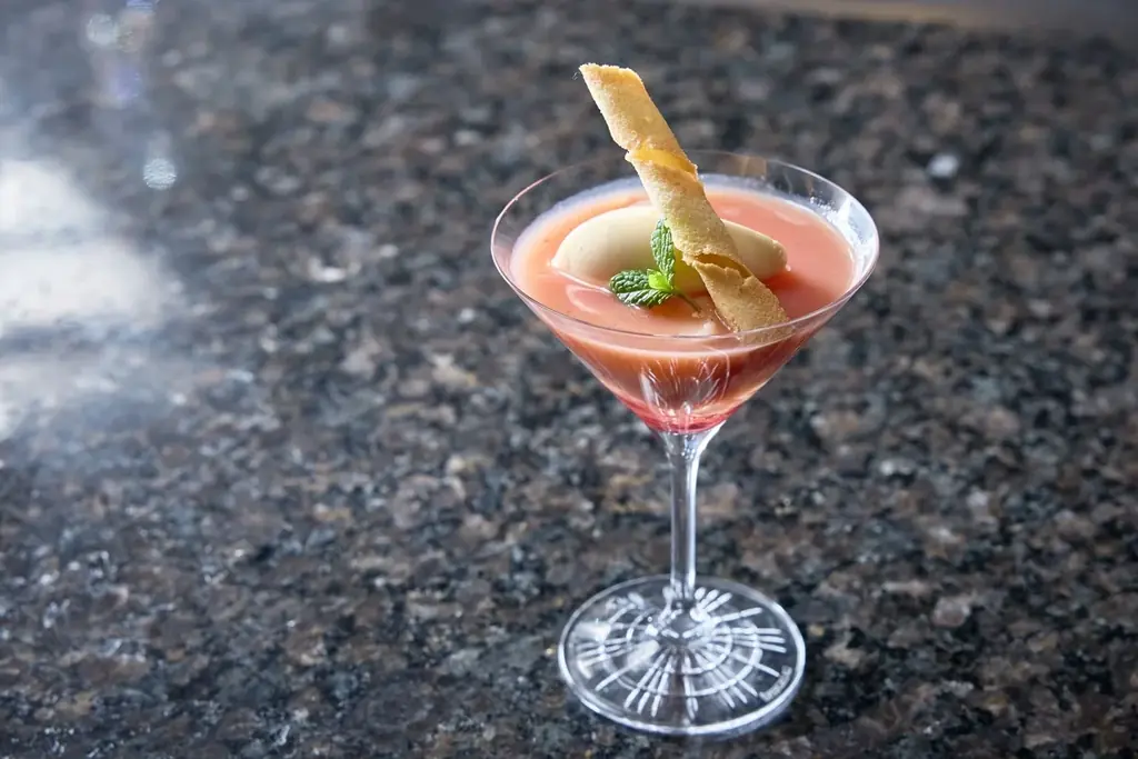 【名古屋】＜開業10周年＞旨みたっぷりの“イサキ”や濃厚な甘味が特徴の“シマアジ”。デザートは瑞々しい桃パフェを堪能！「五感で楽しむ初夏の特別コース」販売 画像 7