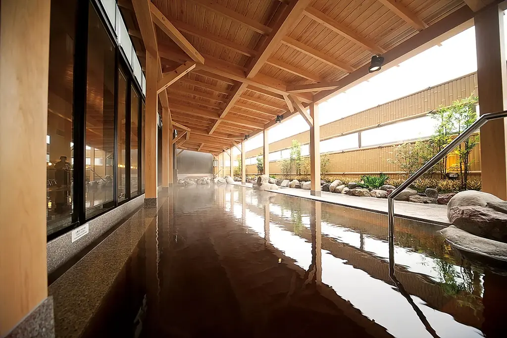 空港で、ととのう。新千歳空港温泉 サウナ環境を刷新し「サ飯」提供を開始 画像 3