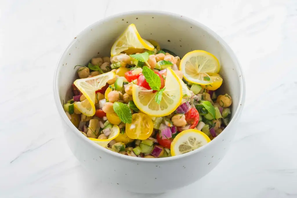 【コートヤード・バイ・マリオット札幌】5月スタート 初夏を彩る美食体験―「Substance」インド・ネパール ランチブッフェと「THE LOUNGE」母の日パフェ＆メロンアフタヌーンティーなど 画像 2