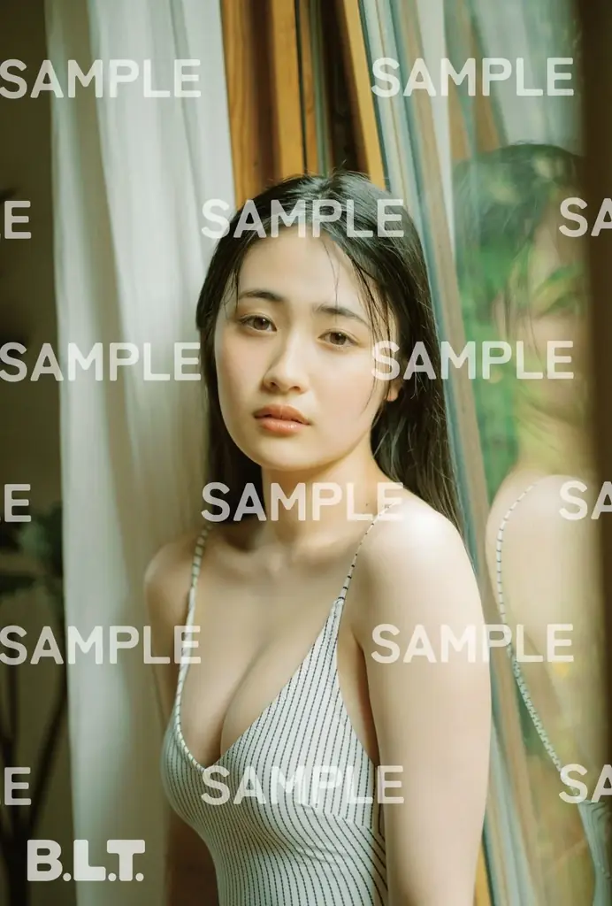 「B.L.T.6月号」より櫻坂46山下瞳月・武元唯衣の表紙&裏表紙が解禁！ “国立”ライブレポも掲載し、グループの“継承と進化”を示す計35Ｐ・26,000字超の大特集‼ 画像 27